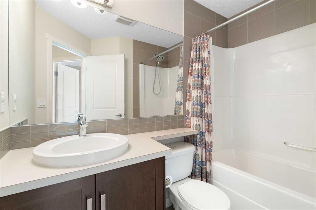 404 Nolanfield Villas Nw, Calgary, AB