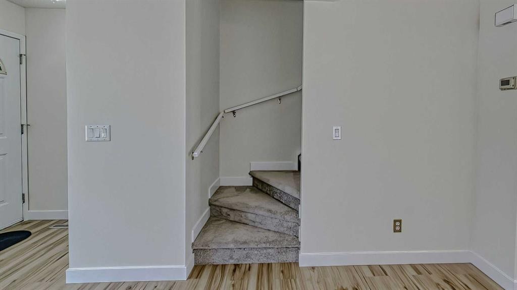 157 Harvest Gold Heights Ne, Calgary, AB - Indoor Photo Showing Other Room