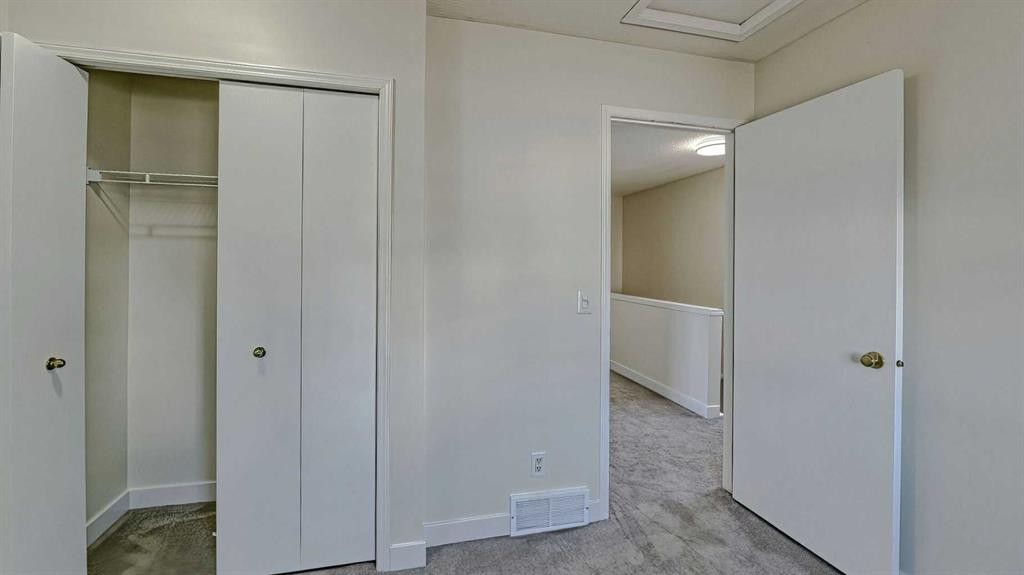 157 Harvest Gold Heights Ne, Calgary, AB - Indoor Photo Showing Other Room