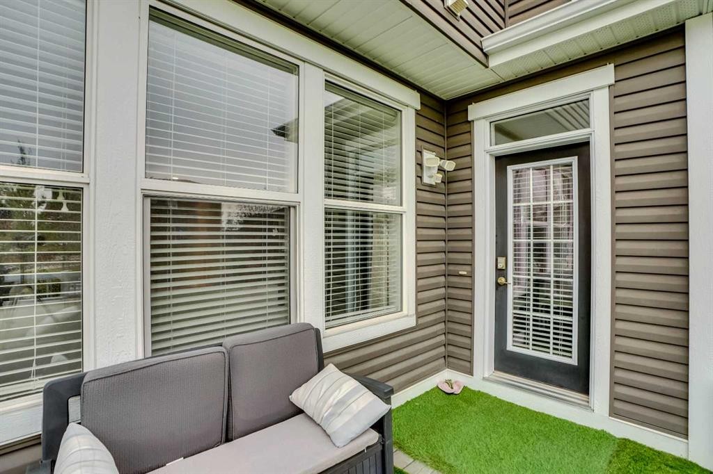 100 Redstone Parade Ne, Calgary, AB - Outdoor With Deck Patio Veranda
