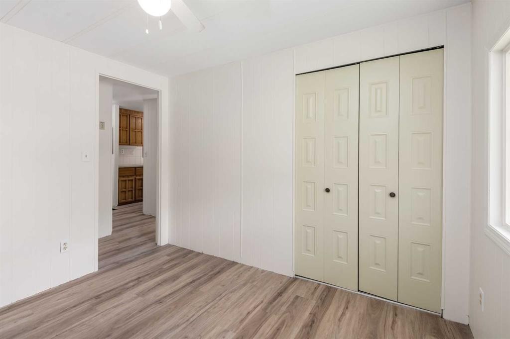 416 2 Avenue, Drumheller, AB - Indoor Photo Showing Other Room