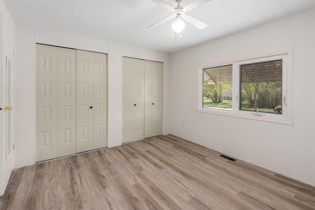416 2 Avenue, Drumheller, AB - Indoor Photo Showing Other Room