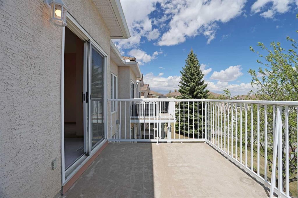 78 Hamptons Link Nw, Calgary, AB - Outdoor With Balcony