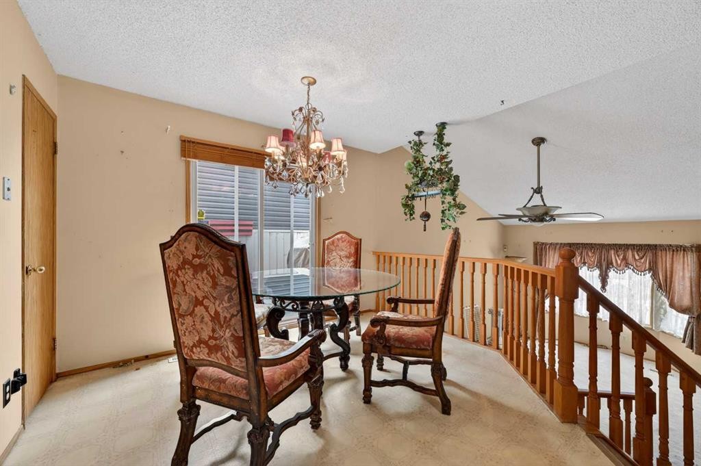 18 Falmere Way Ne, Calgary, AB - Indoor Photo Showing Dining Room