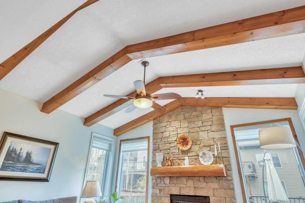22 Kincora Heights Nw, Calgary, AB - Indoor Photo Showing Other Room