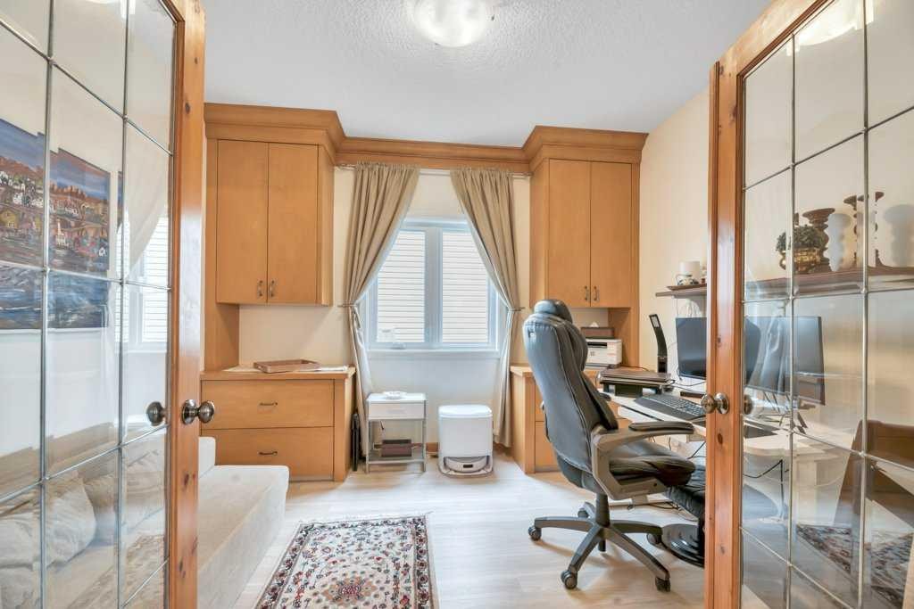 22 Kincora Heights Nw, Calgary, AB - Indoor Photo Showing Office