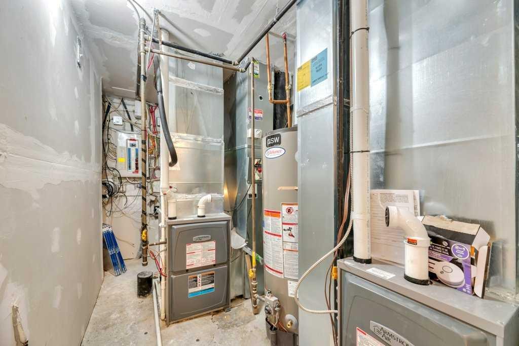22 Kincora Heights Nw, Calgary, AB - Indoor Photo Showing Basement