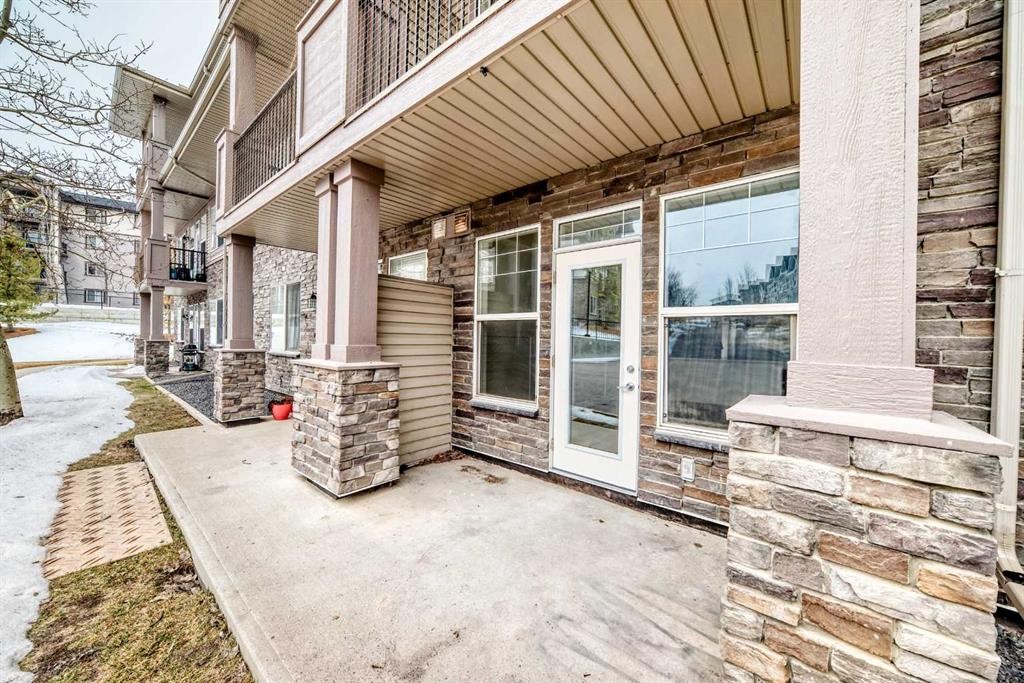101-22 Panatella Road Nw, Calgary, AB - Outdoor