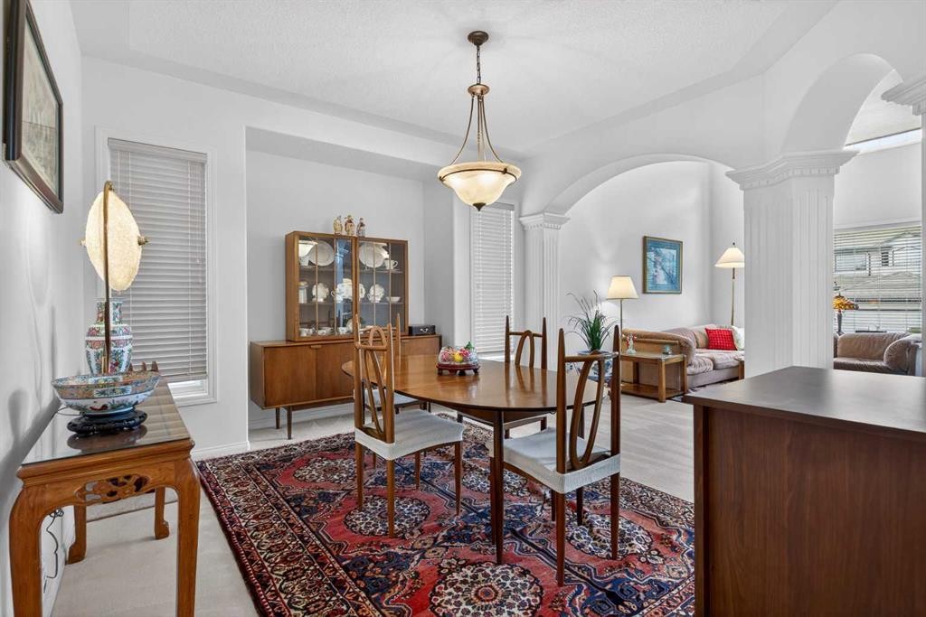 307 Hampstead Way Nw, Calgary, AB - Indoor Photo Showing Other Room
