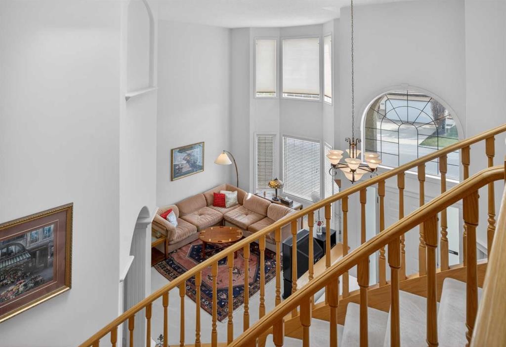 307 Hampstead Way Nw, Calgary, AB - Indoor Photo Showing Other Room