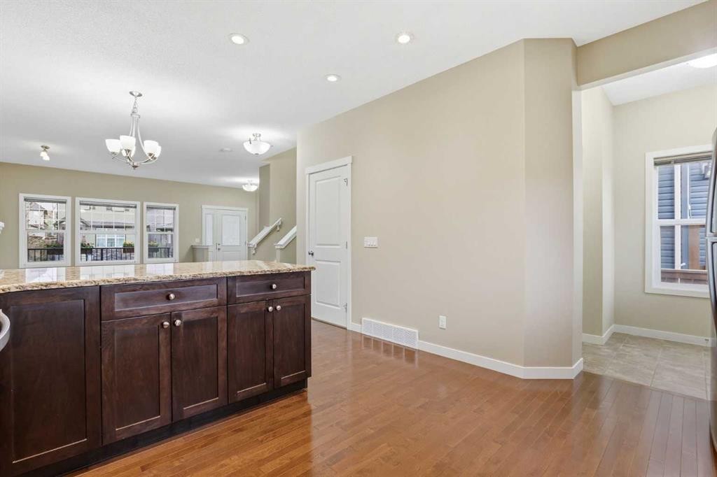37 Nolanfield Manor Nw, Calgary, AB - Indoor Photo Showing Kitchen
