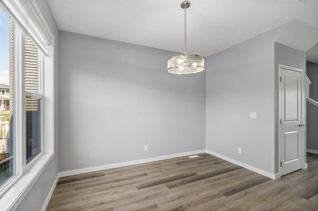 109 Dawson Drive, Chestermere, AB - Indoor Photo Showing Other Room