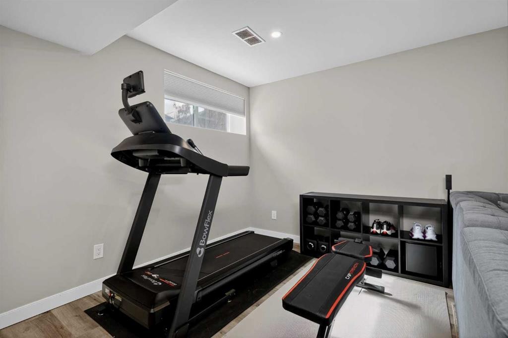 257 Cranford Park Se, Calgary, AB - Indoor Photo Showing Gym Room
