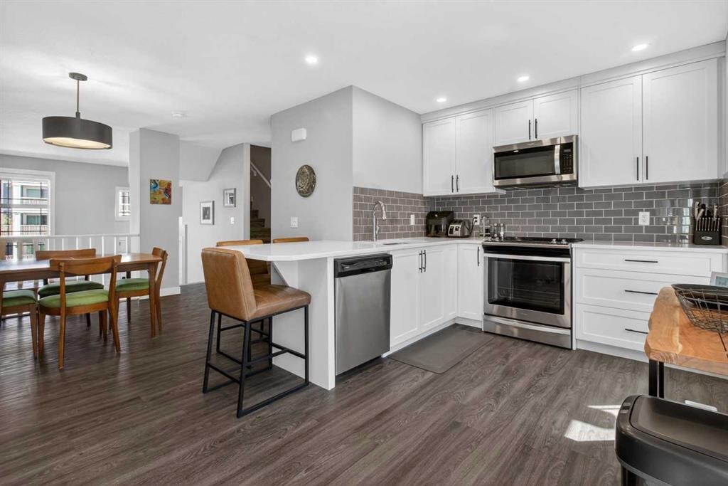 241 Auburn Meadows Drive Se, Calgary, AB - Indoor Photo Showing Kitchen With Stainless Steel Kitchen With Upgraded Kitchen