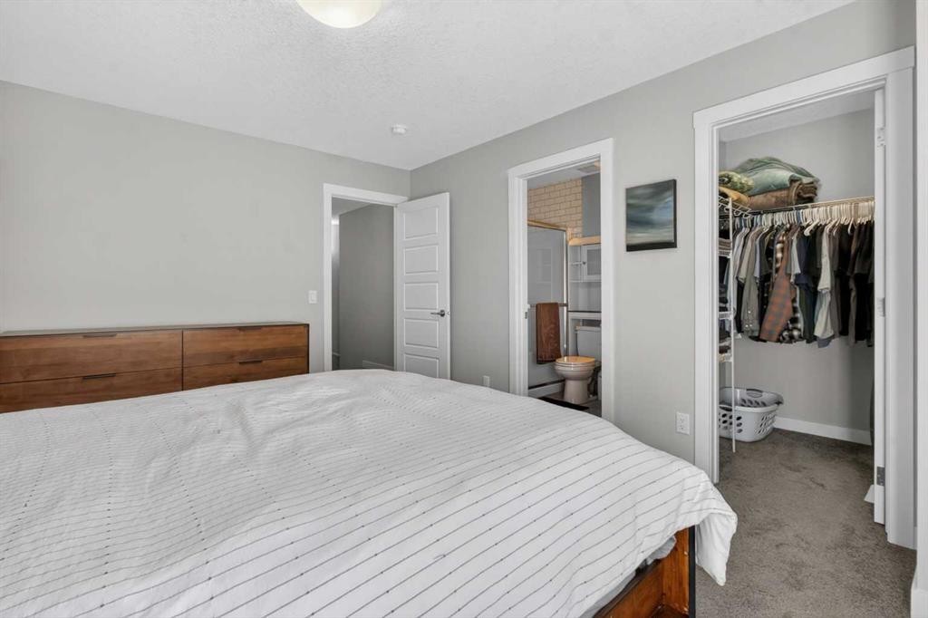 241 Auburn Meadows Drive Se, Calgary, AB - Indoor Photo Showing Bedroom