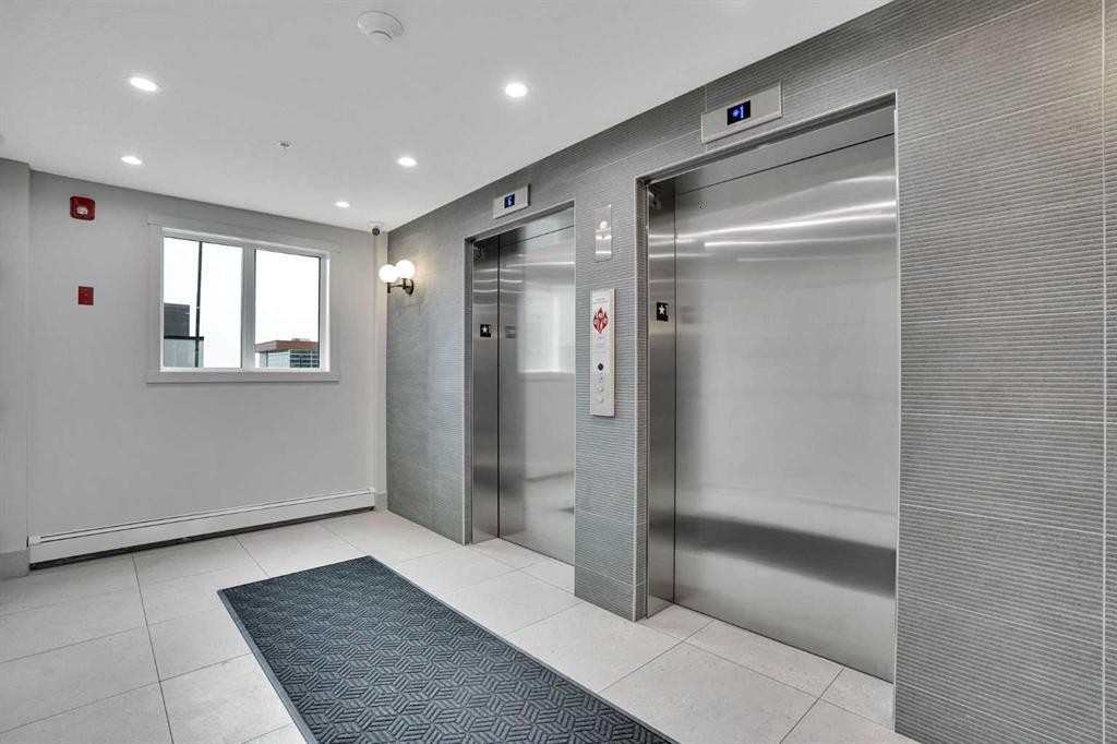 405-238 Sage Valley Common Nw, Calgary, AB - Indoor