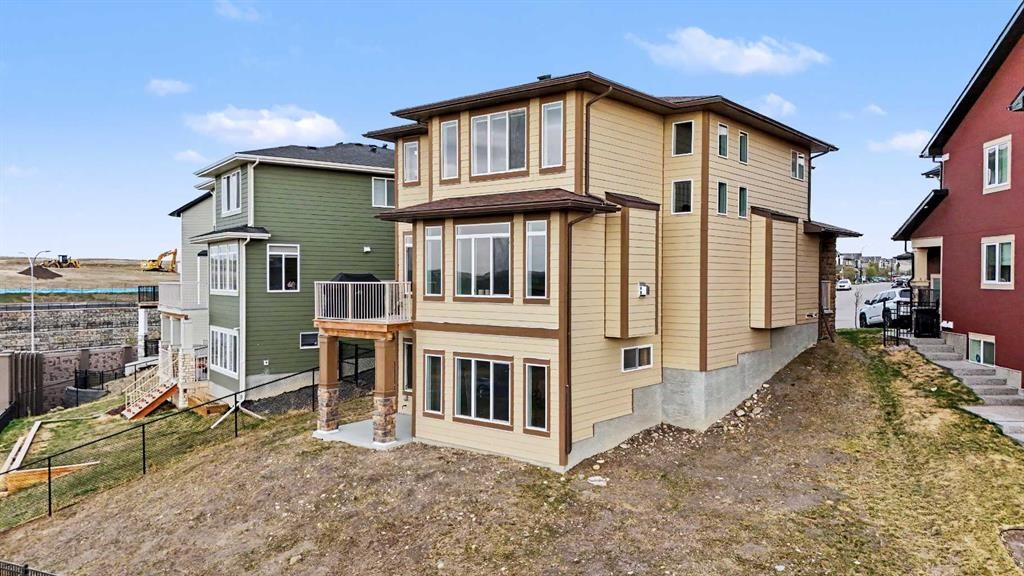 30 Evansborough View Nw, Calgary, AB - Outdoor