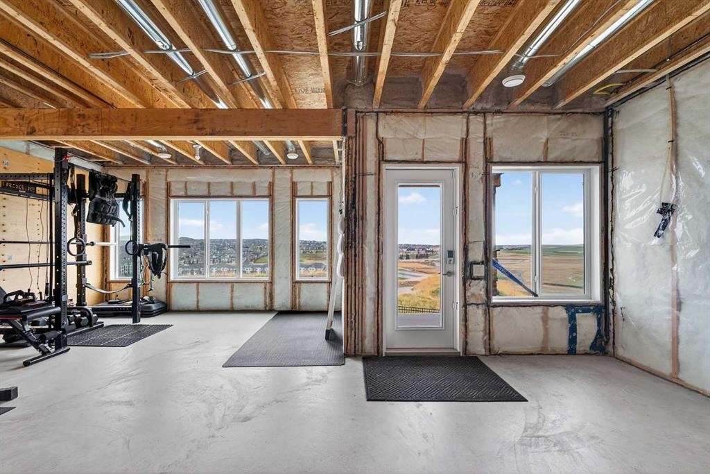 30 Evansborough View Nw, Calgary, AB - Indoor