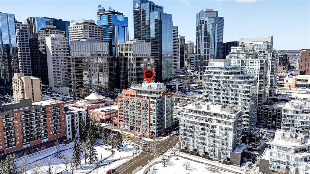 312-205 Riverfront Avenue Sw, Calgary, AB - Outdoor With Facade