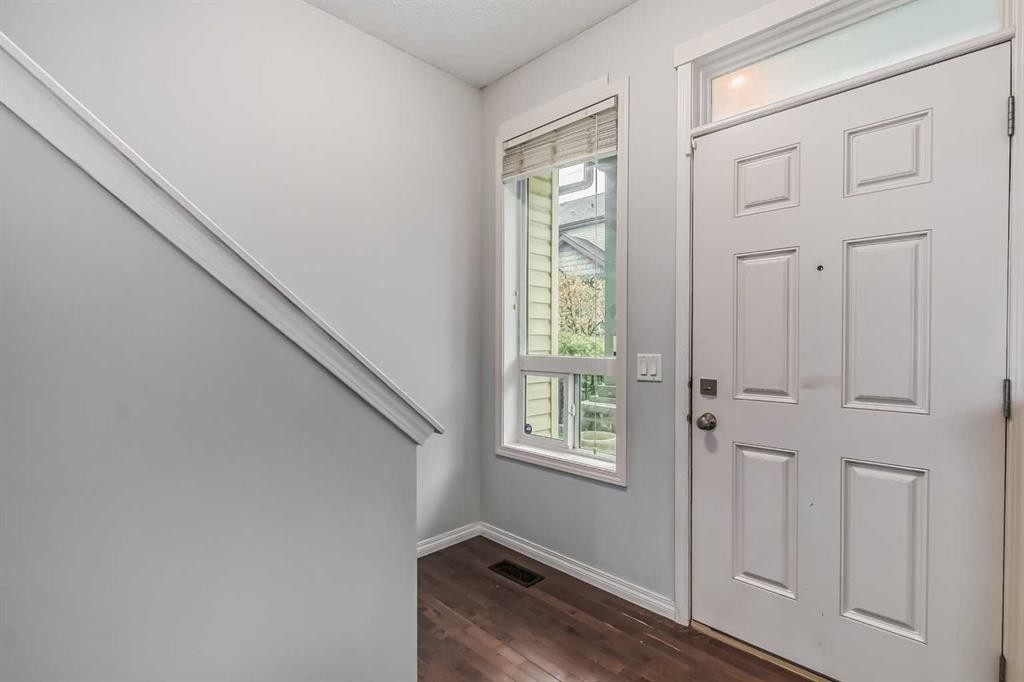 219 Kincora Lane Nw, Calgary, AB - Indoor Photo Showing Other Room