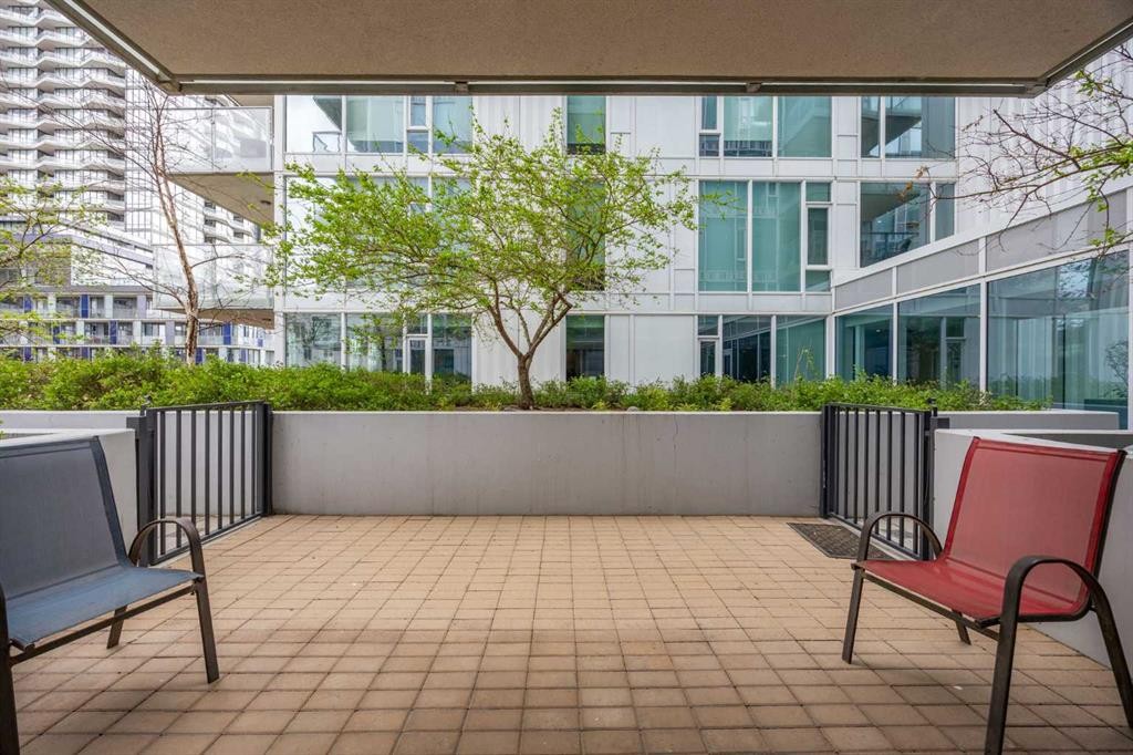 206-519 Riverfront Avenue Se, Calgary, AB - Outdoor With Exterior
