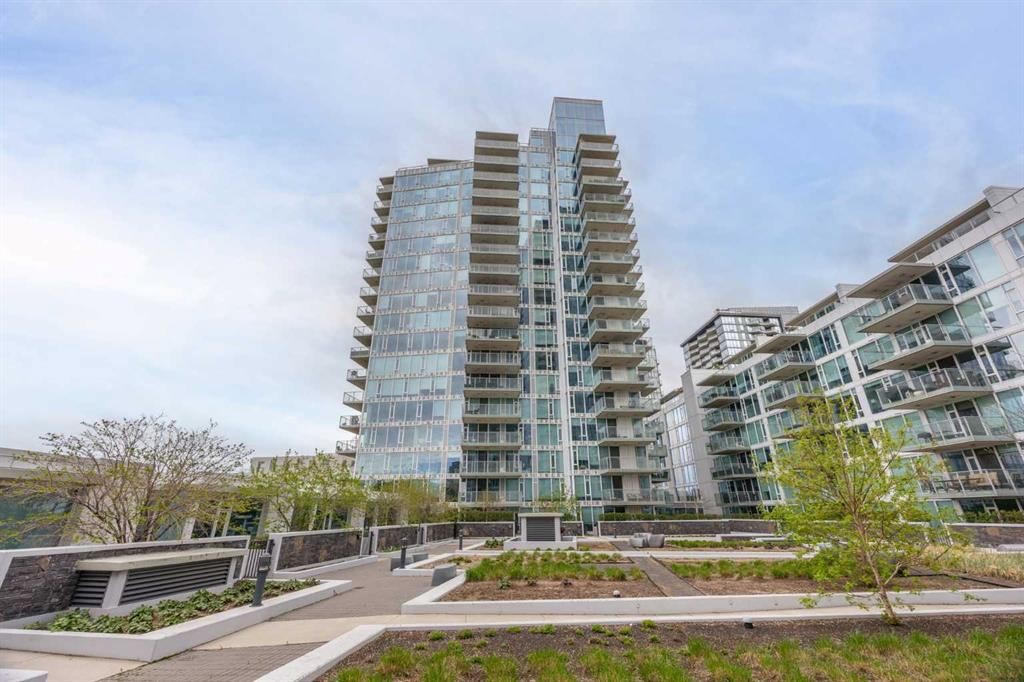 206-519 Riverfront Avenue Se, Calgary, AB - Outdoor With Facade