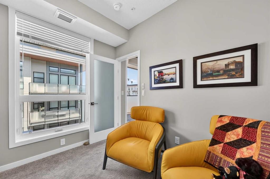 504-122 Mahogany Centre Se, Calgary, AB - Indoor