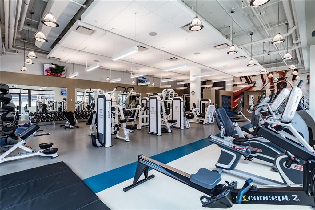 504-122 Mahogany Centre Se, Calgary, AB - Indoor Photo Showing Gym Room