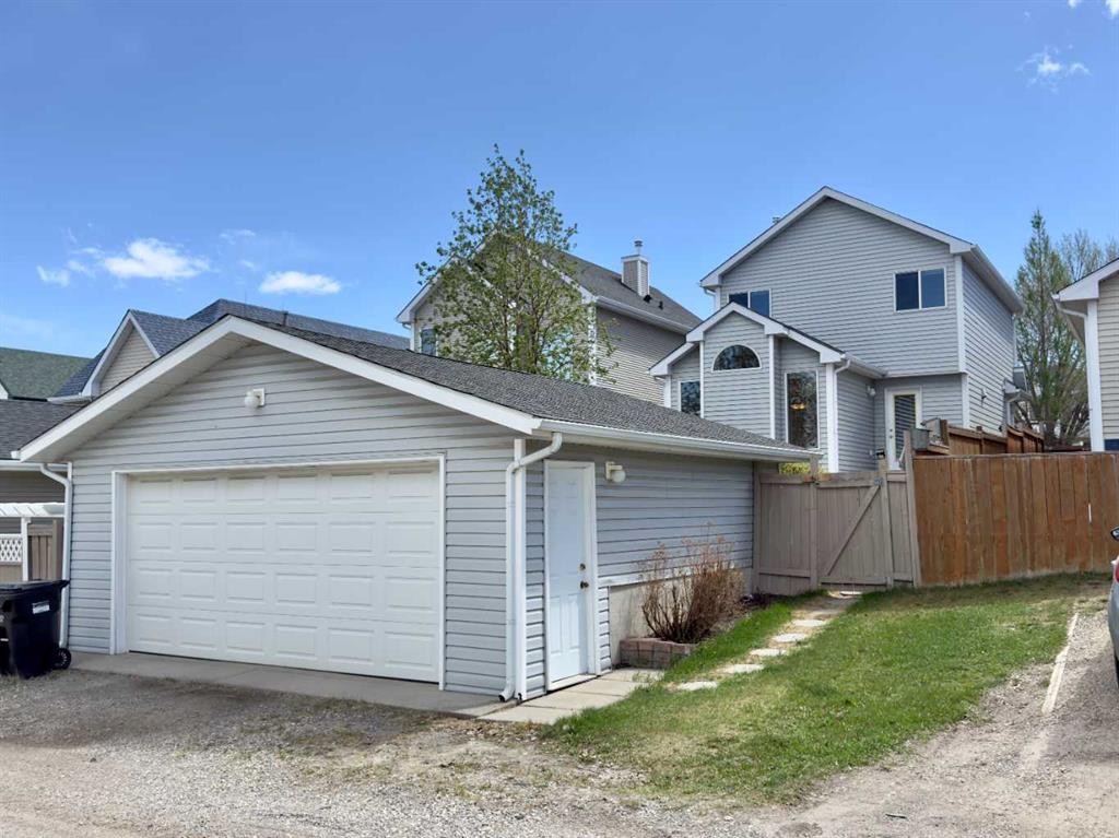 206 Tuscany Drive Nw, Calgary, AB - Outdoor With Exterior