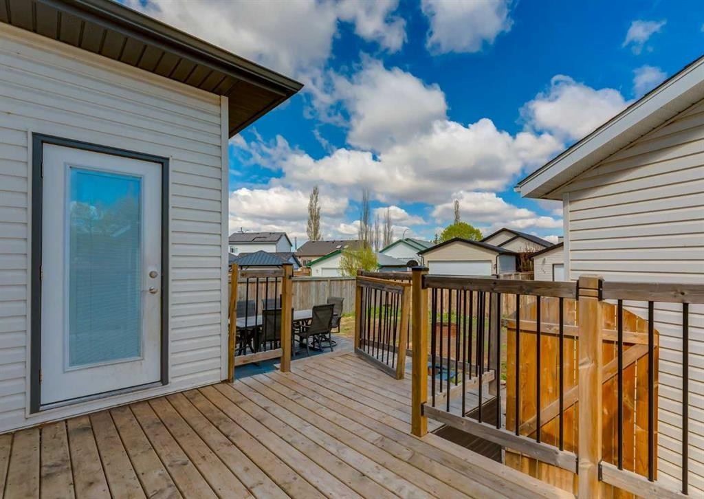 244 Stonegate Close Nw, Airdrie, AB - Outdoor With Deck Patio Veranda With Exterior
