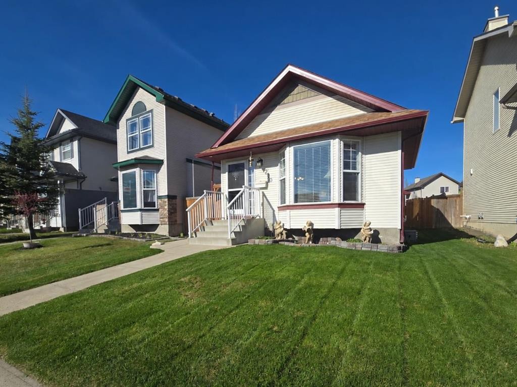 280 Cramond Close Se, Calgary, AB - Outdoor