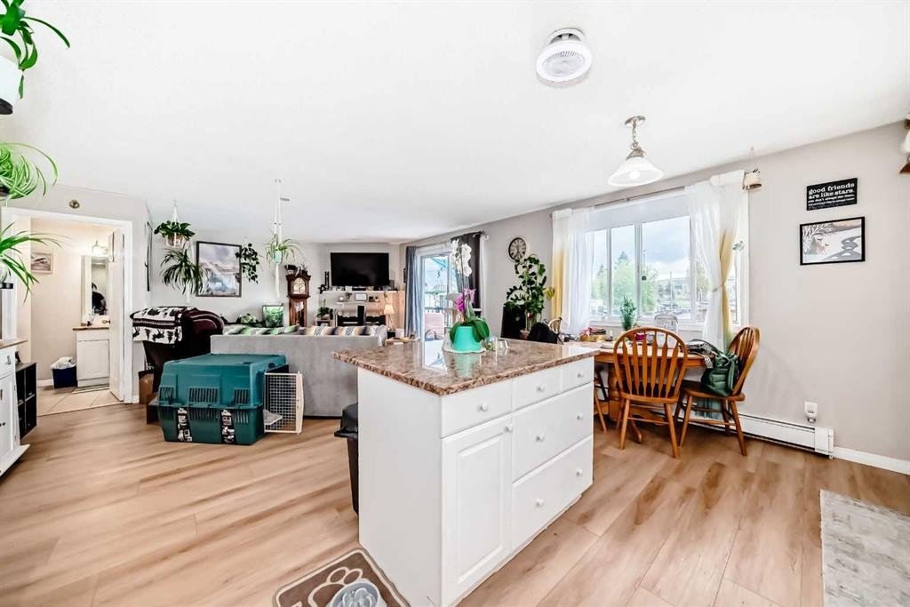 1-6-8 Huntley Close Ne, Calgary, AB - Indoor