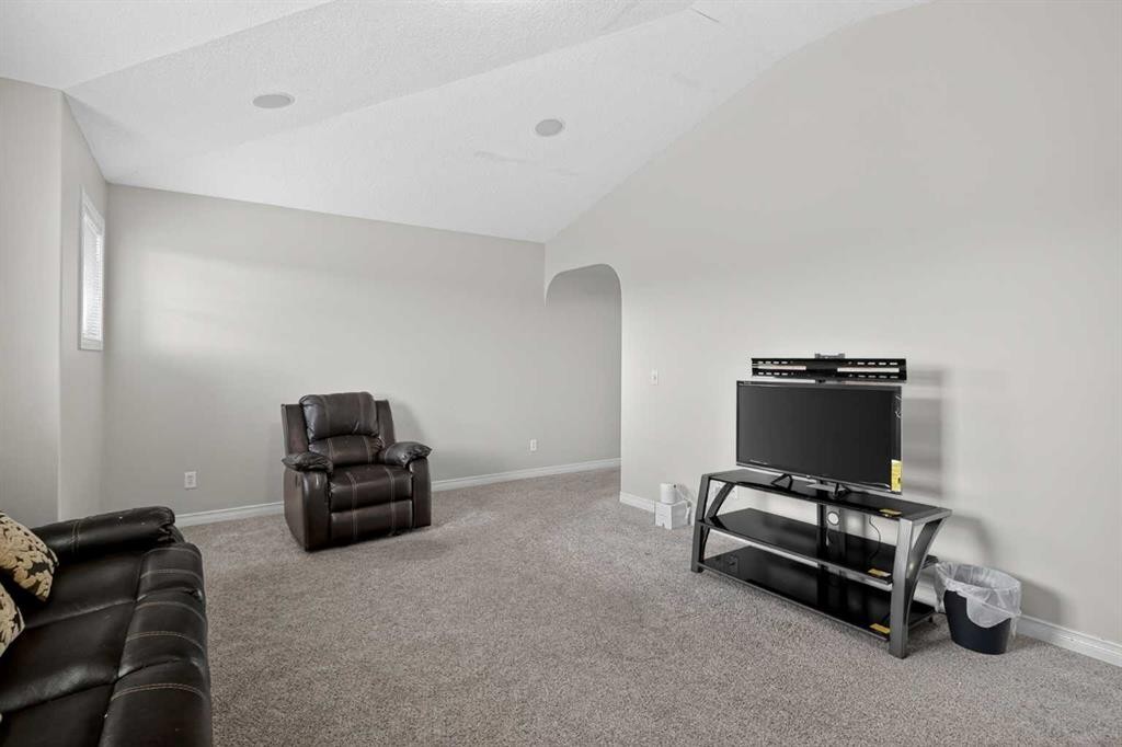 32 Evanspark Circle Nw, Calgary, AB - Indoor