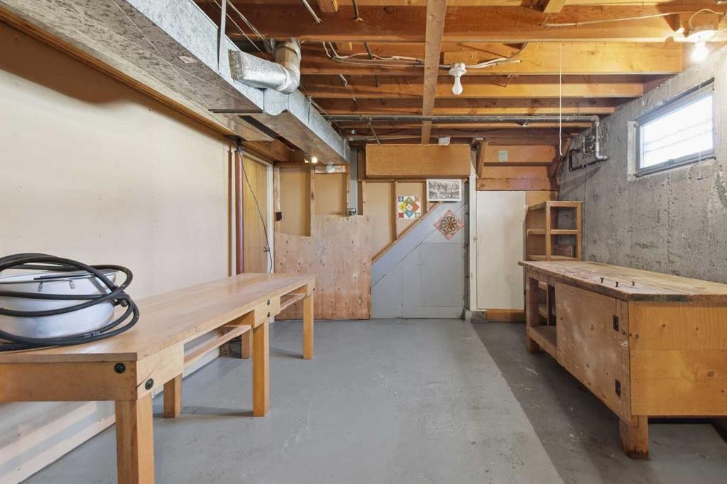 120 Glenpatrick Drive Sw, Calgary, AB - Indoor Photo Showing Basement