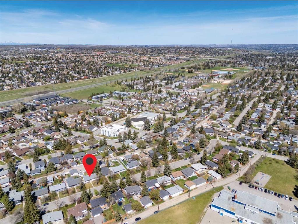 120 Glenpatrick Drive Sw, Calgary, AB - Outdoor With View