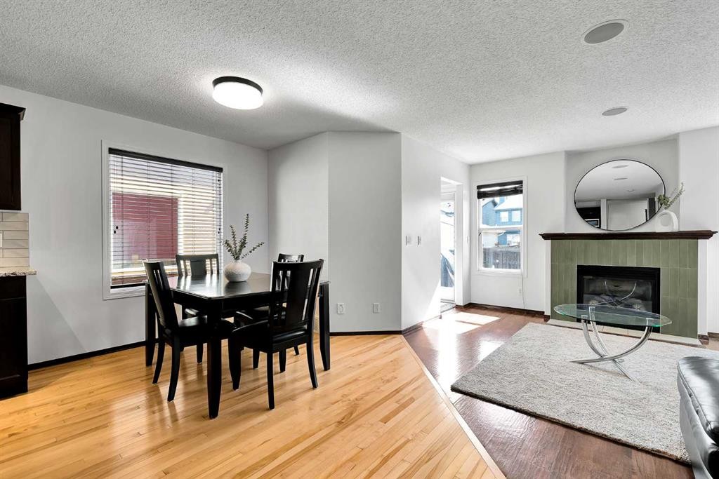 10 Autumn Green Se, Calgary, AB - Indoor With Fireplace