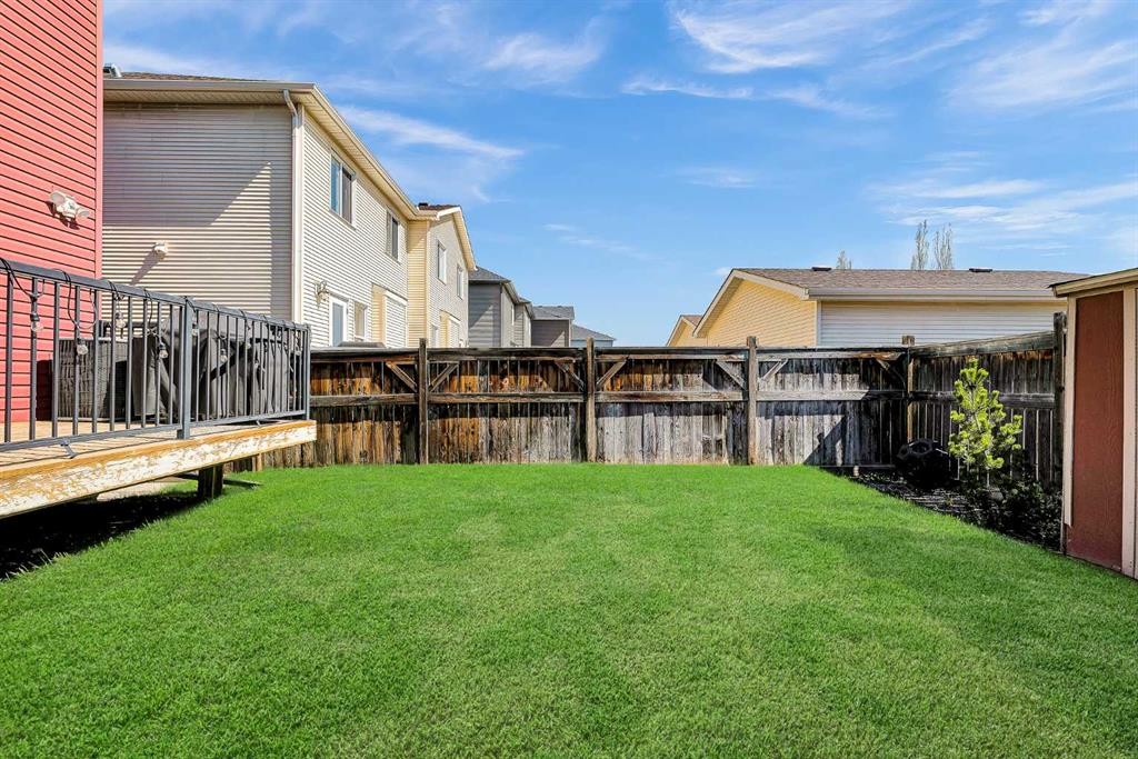 10 Autumn Green Se, Calgary, AB - Outdoor