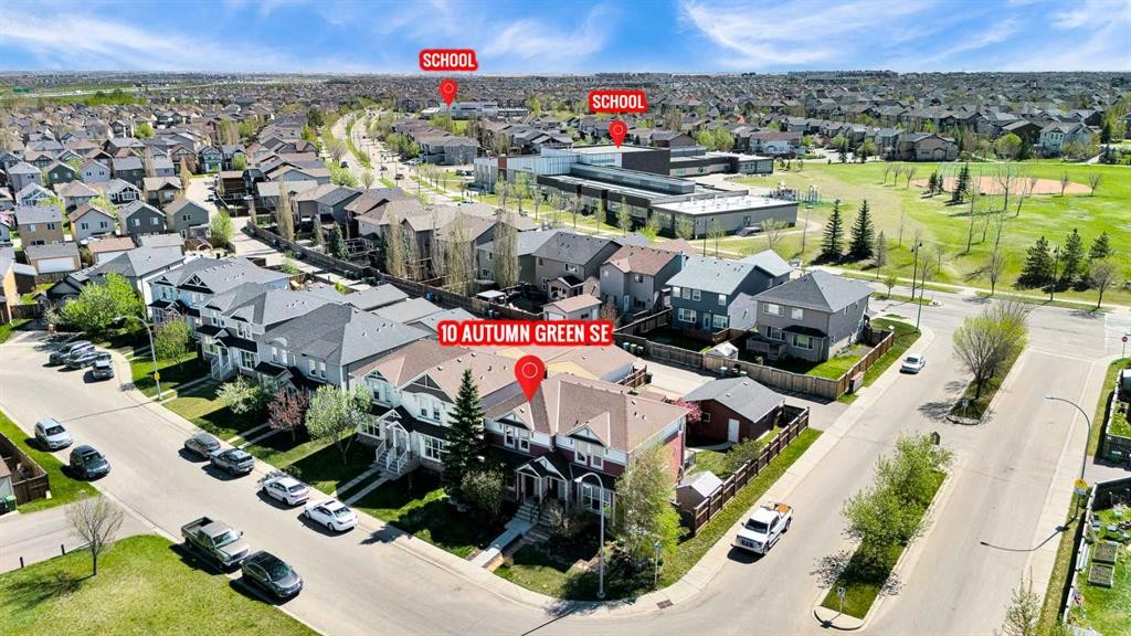 10 Autumn Green Se, Calgary, AB - Outdoor With View