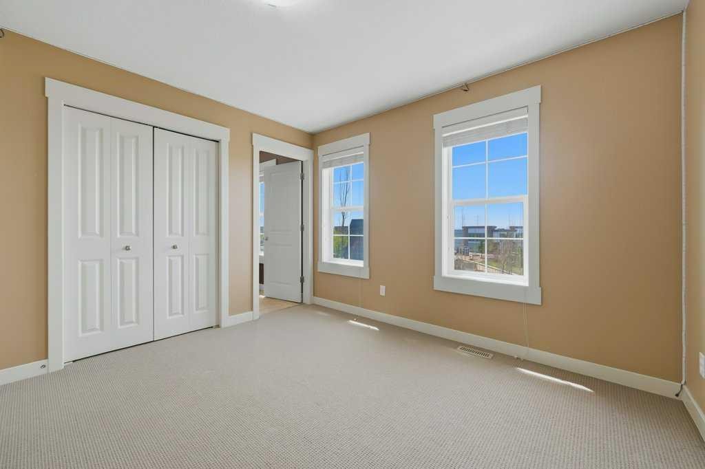 320 Rainbow Falls Drive, Chestermere, AB - Indoor Photo Showing Other Room