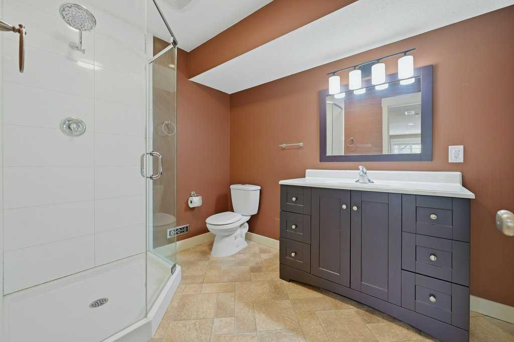 320 Rainbow Falls Drive, Chestermere, AB - Indoor Photo Showing Bathroom