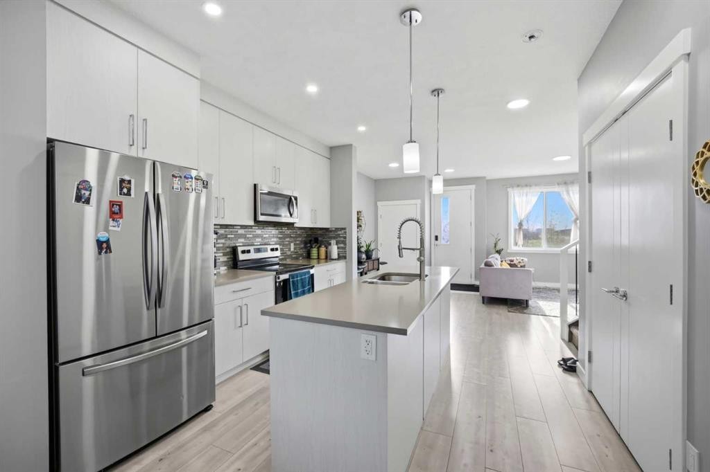 668 Cornerstone Boulevard Ne, Calgary, AB - Indoor Photo Showing Kitchen With Upgraded Kitchen