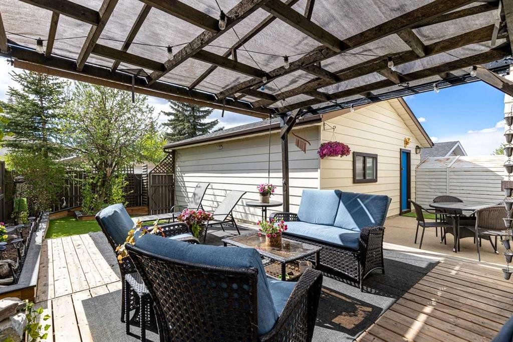 28 Beddington Crescent Ne, Calgary, AB - Outdoor With Deck Patio Veranda With Exterior