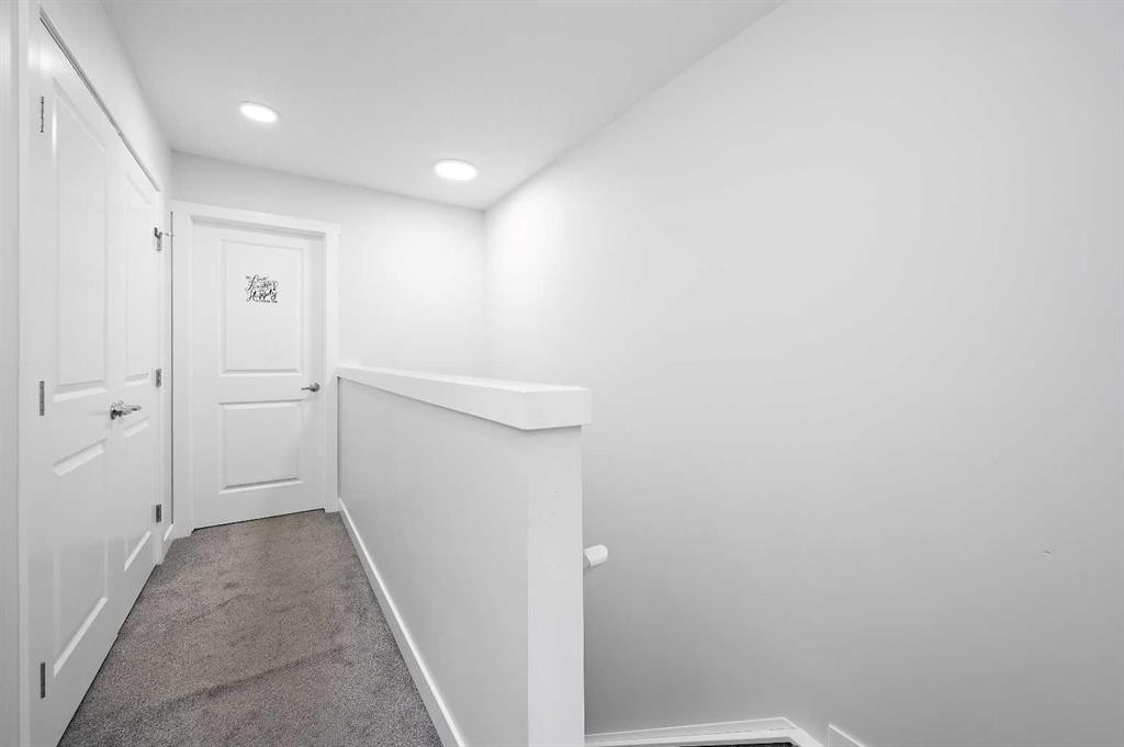 904-95 Skyview Close Ne, Calgary, AB - Indoor Photo Showing Other Room