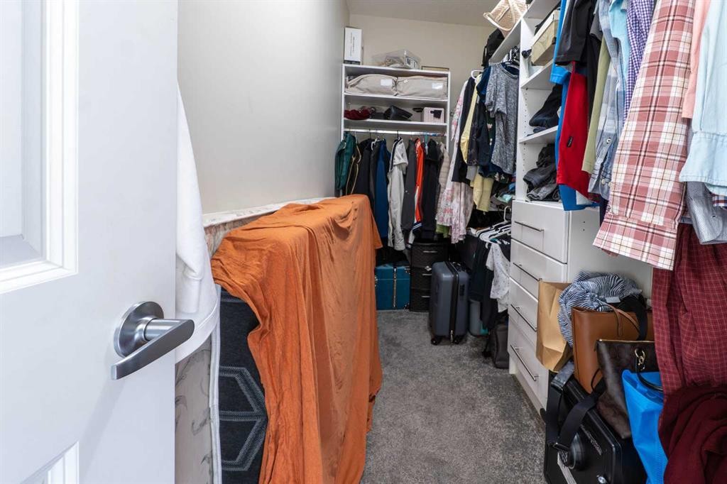 19 Red Sky Gardens Ne, Calgary, AB - Indoor With Storage