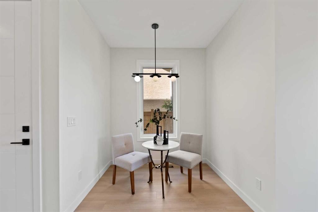 4608 81 Street Nw, Calgary, AB - Indoor