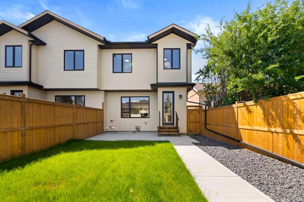 4608 81 Street Nw, Calgary, AB - Outdoor
