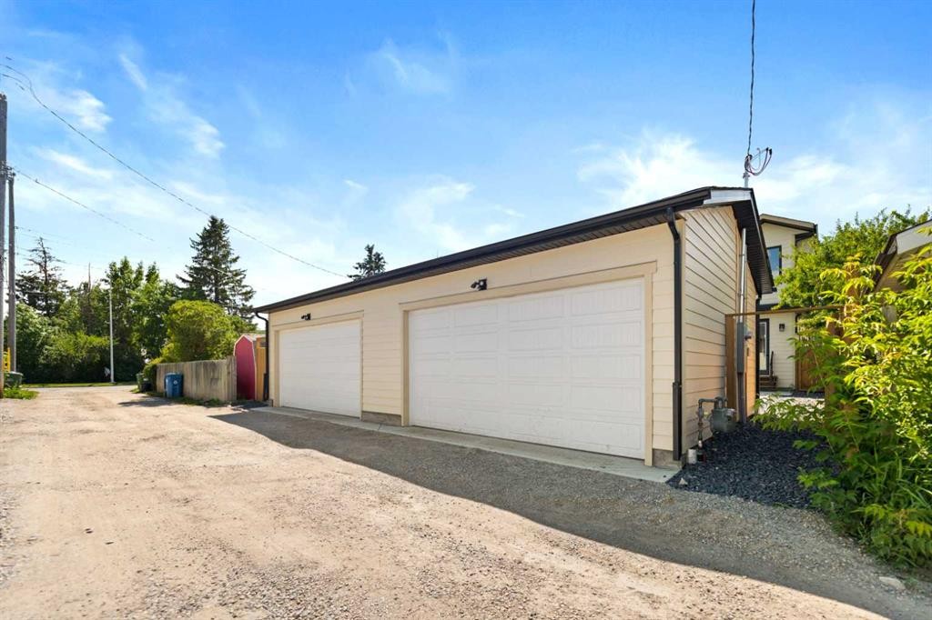 4608 81 Street Nw, Calgary, AB - Outdoor With Exterior