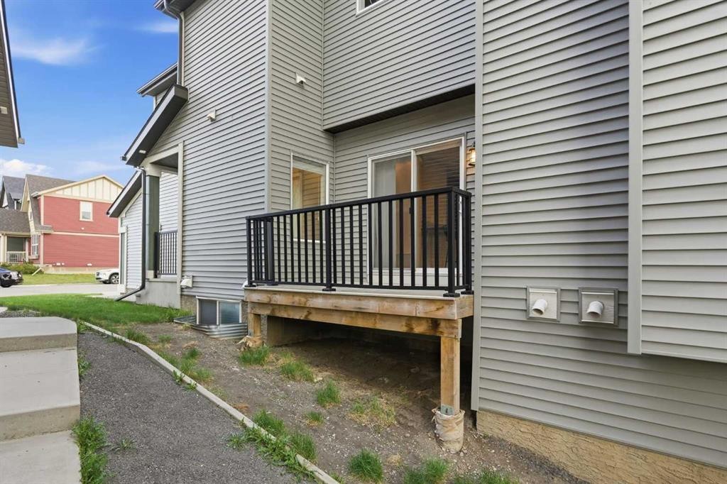 31 Evansridge Crescent Nw, Calgary, AB - Outdoor With Deck Patio Veranda
