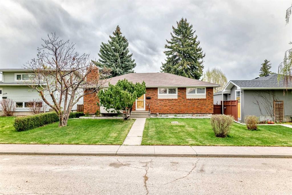 3132 48 Street Sw, Calgary, AB - Outdoor