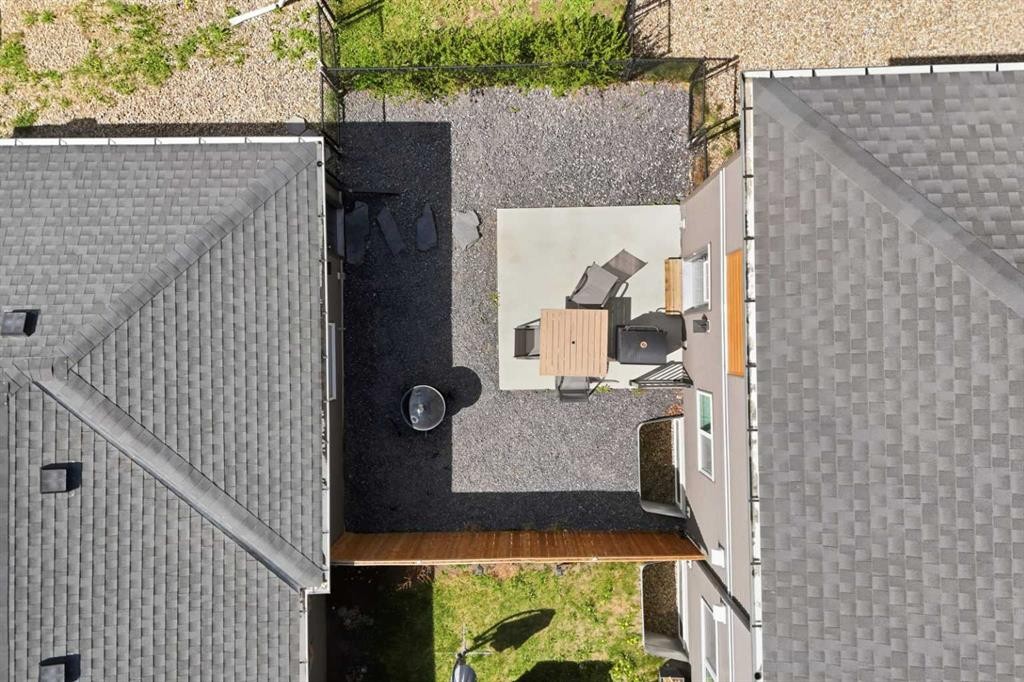 341 Midtown Gate Sw, Airdrie, AB - Outdoor With Exterior